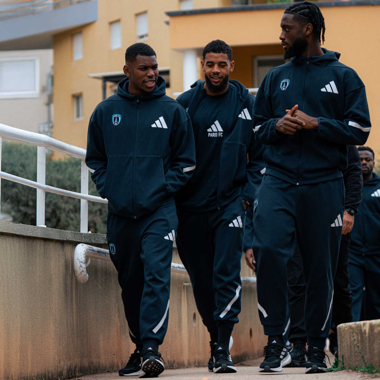 Pantalon de sortie Paris FC x adidas - Image 4